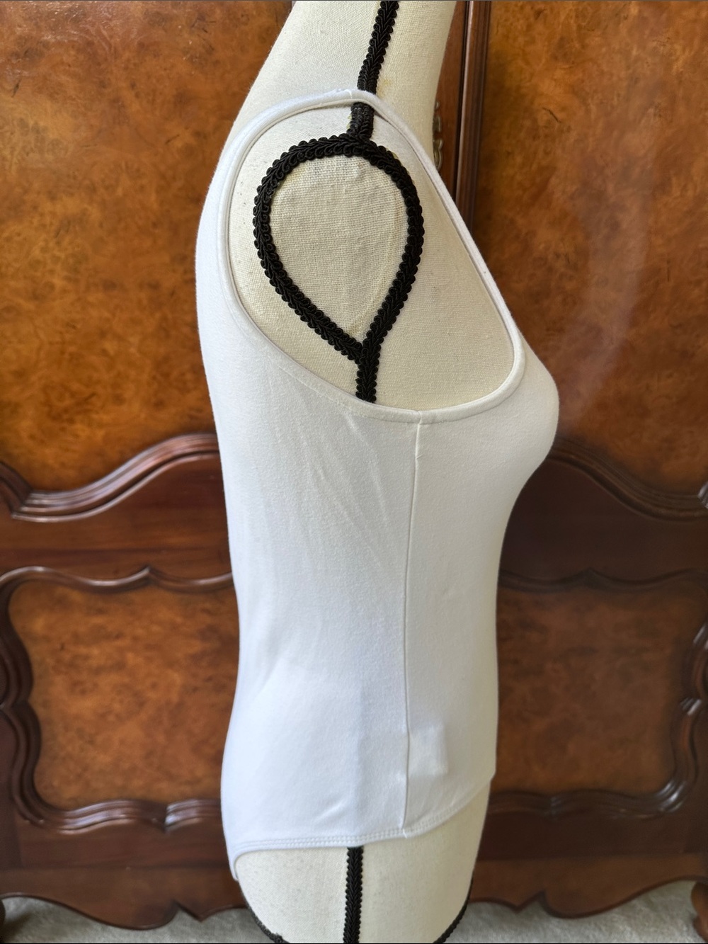 SHEIN One-Shoulder White Bodysuit - Picture 5 of 9